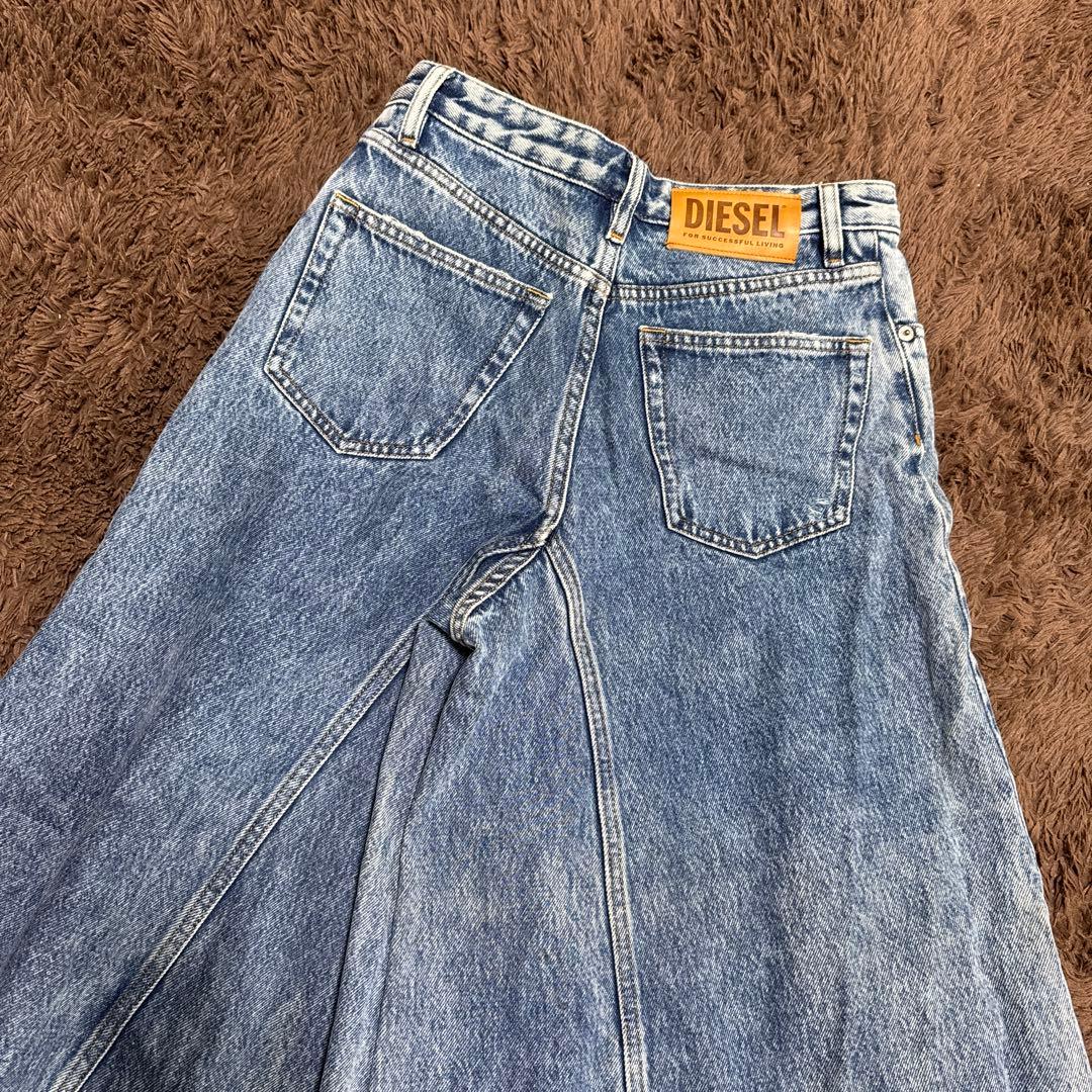 DIESELデニム ブーツカットフレアデニム ワイドパンツ