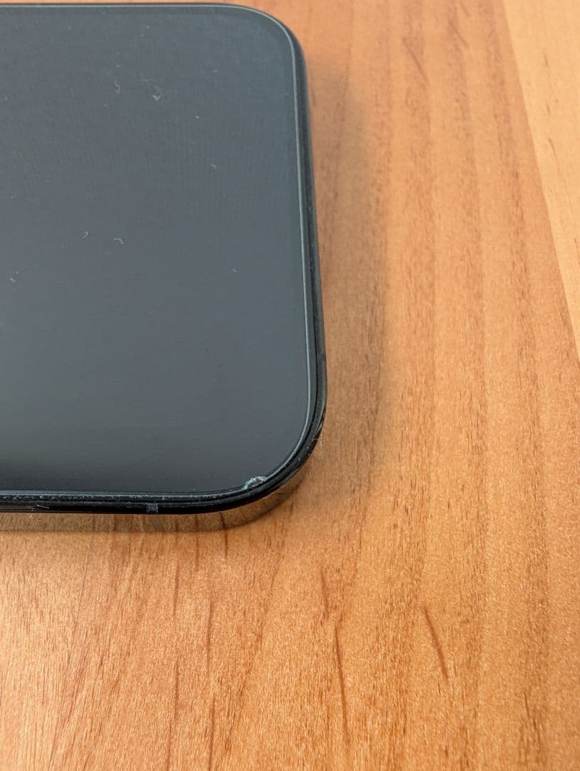 iPhone 14 Pro 本体