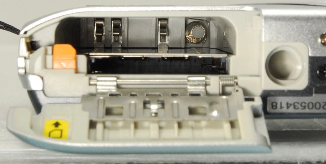 o5 様フォロー割_Nikon COOLPIX S3600❤️ニコン シルバー