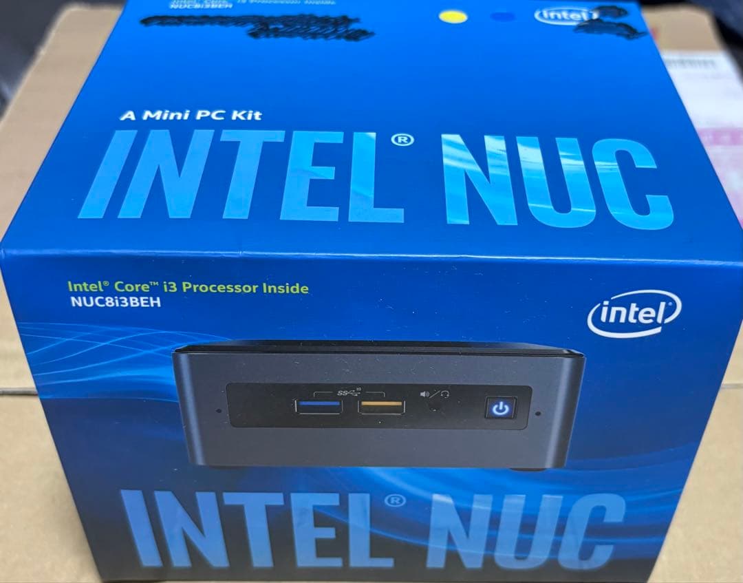 ミニPC Intel NUC 6i3SYH
