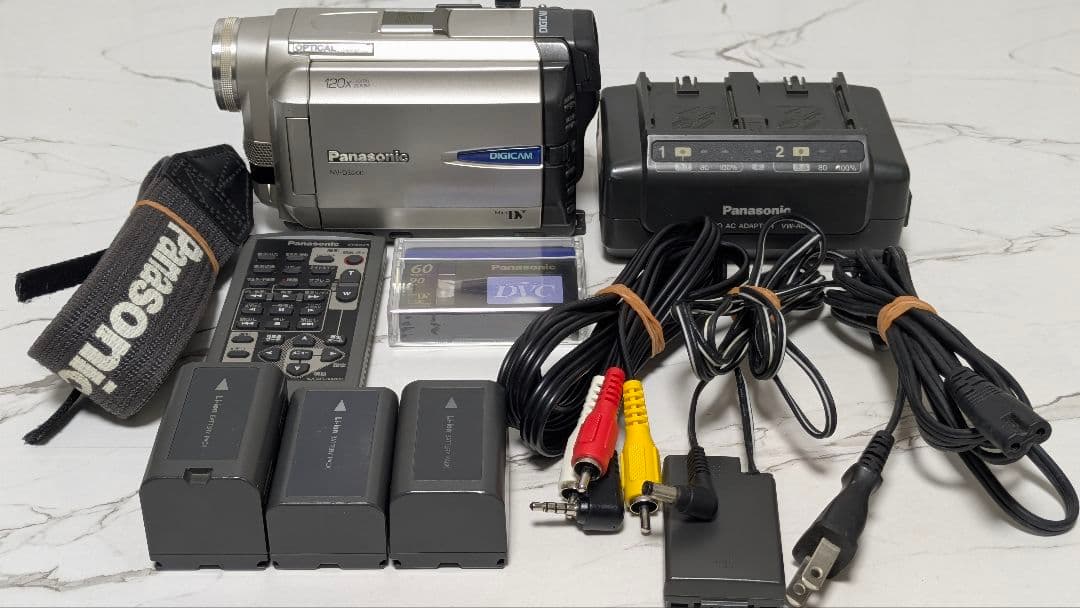 【豪華セット】Panasonic　NV-DS200　MiniDV対応
