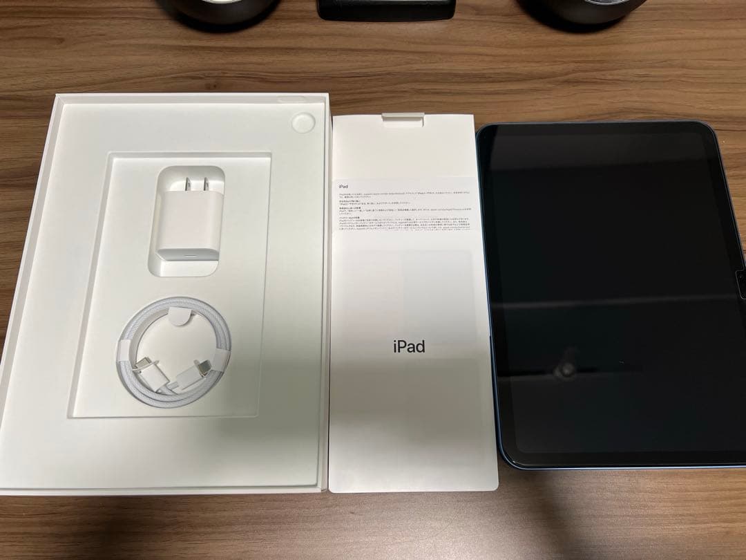 iPad 64GB Blue Wi-Fiモデル
