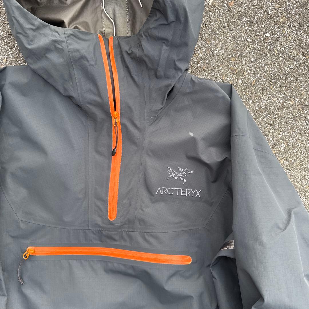 超メルカリ市　アークテリクス　アノラック