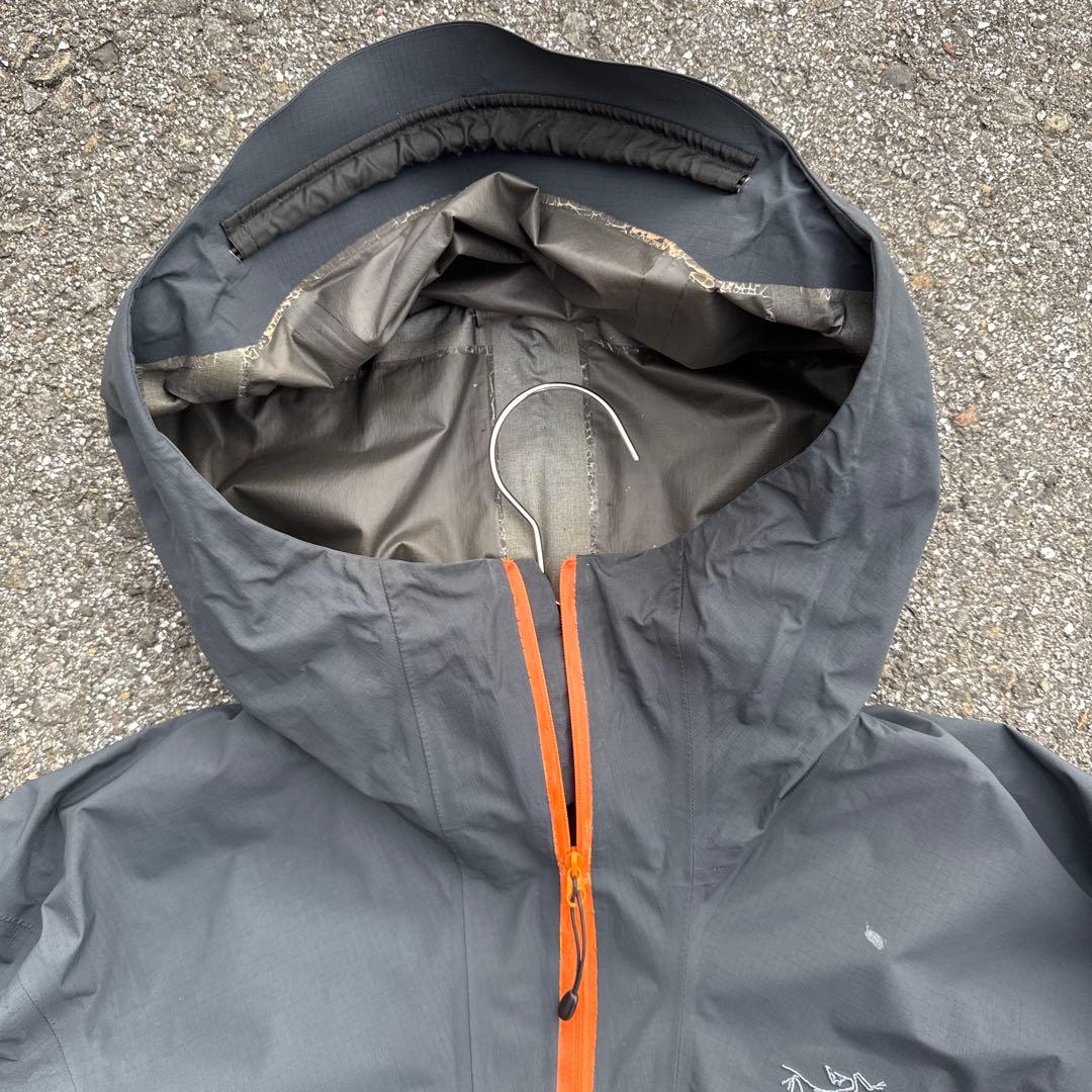 超メルカリ市　アークテリクス　アノラック