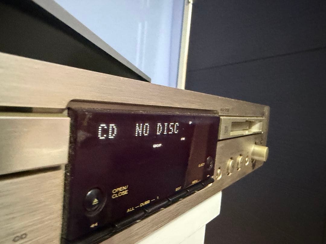 動作品　Marantz CM6001 CD/MD リモコン付き　マランツ