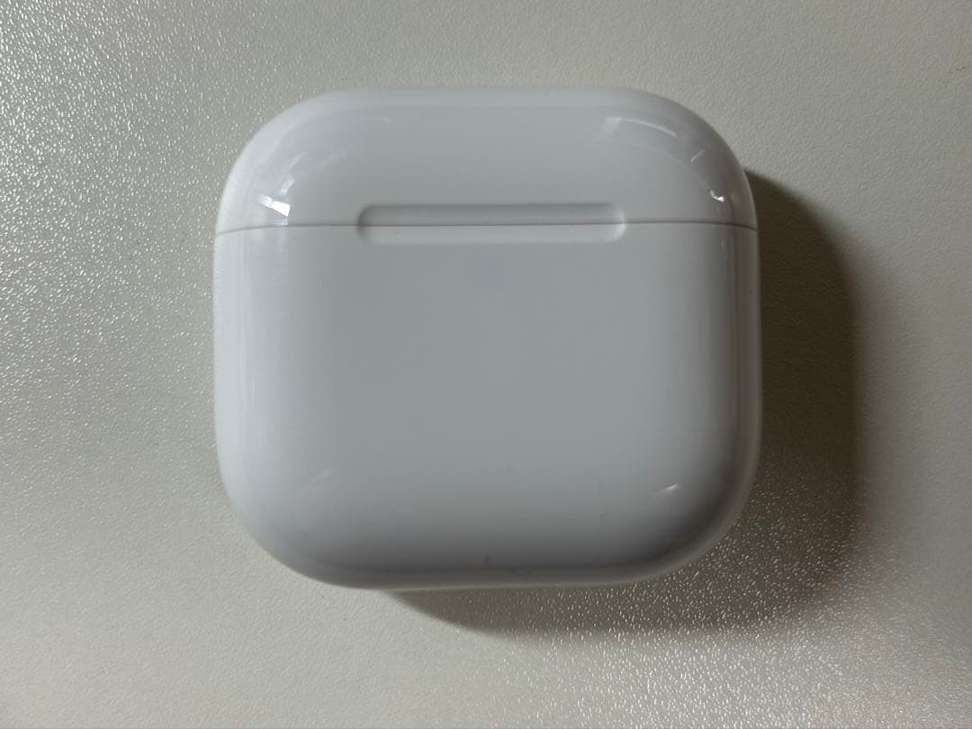 イヤホン Apple AirPods 4