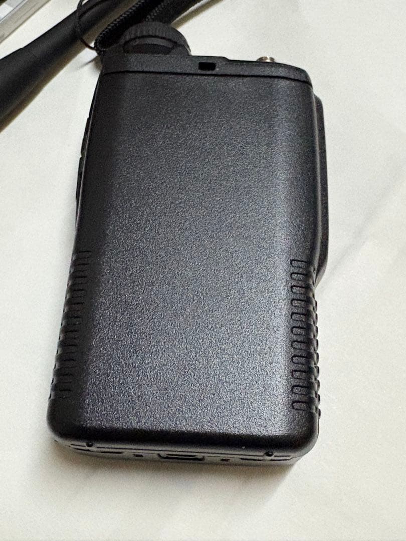 YAESU VX-3 FMトランシーバー　乾電池ケース付