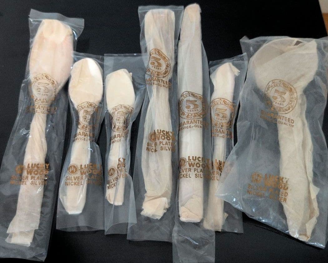 LUCKY WOODディナーセット 未使用 洋白銀器カトラリー 銀仕上げ37本