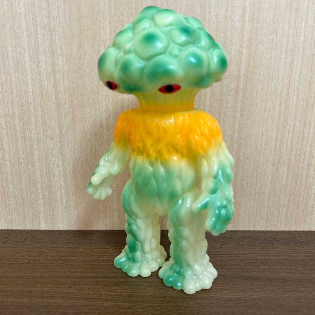 M1号 マタンゴ ソフビ 蓄光