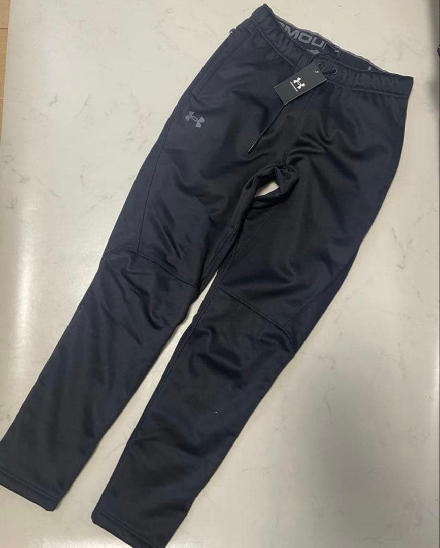 ★新品★アンダーアーマー　ウィンドジャケット　セットアップ上下　ウィンターニット