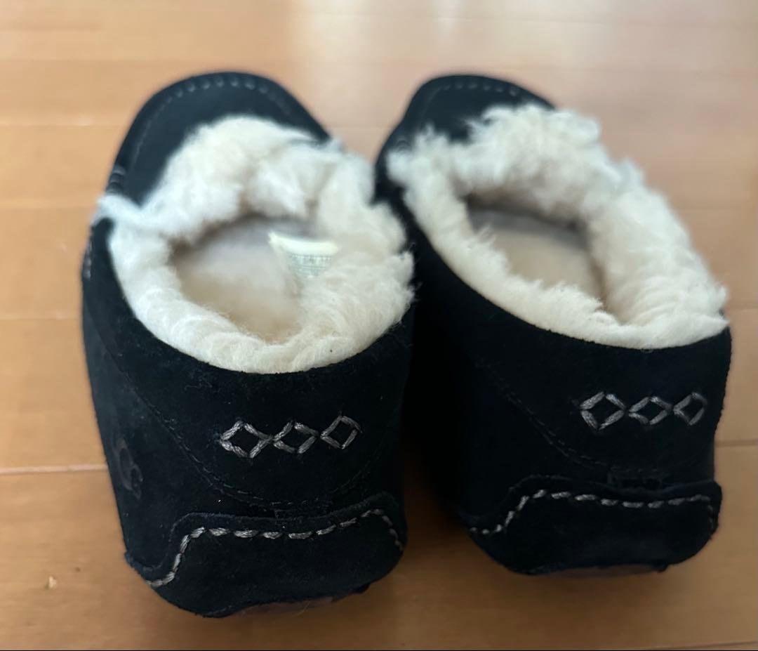 UGG 黒 スエード モカシン 23cm
