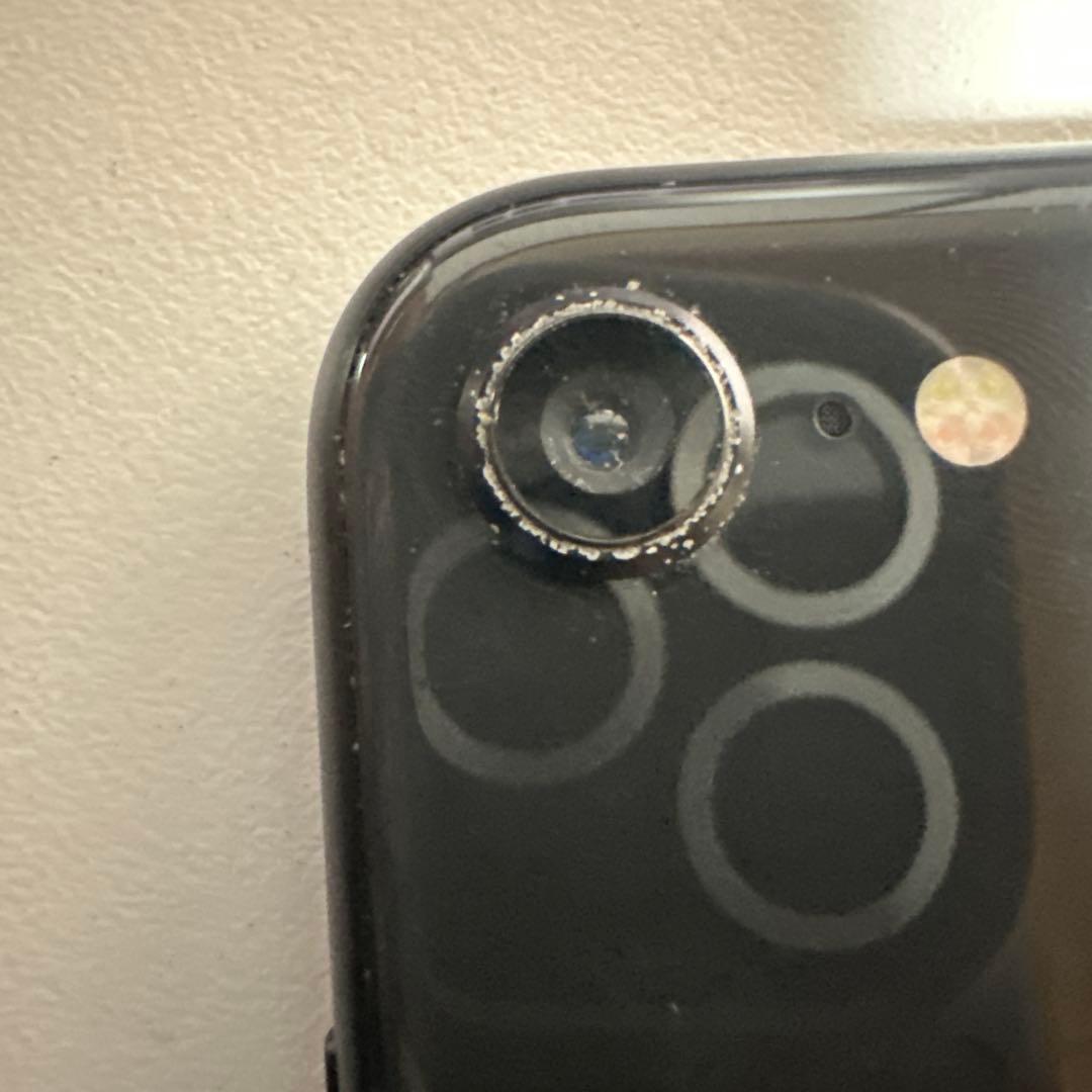 Apple iPhone SE2 第２世代 64GB ケース付き