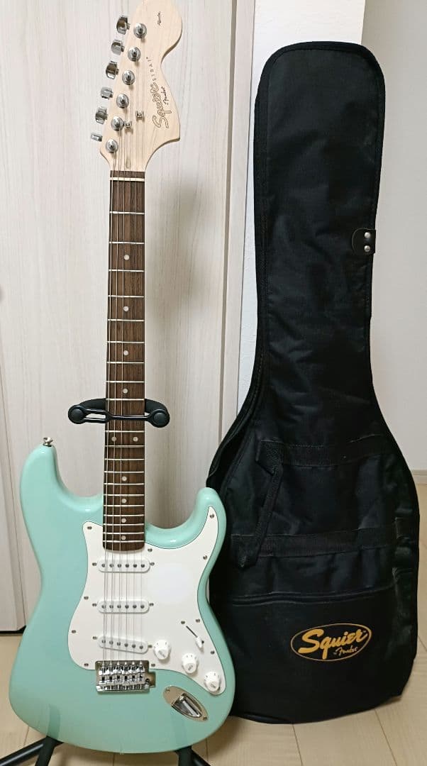Squier エレキギター ミントグリーン ギターケース付き