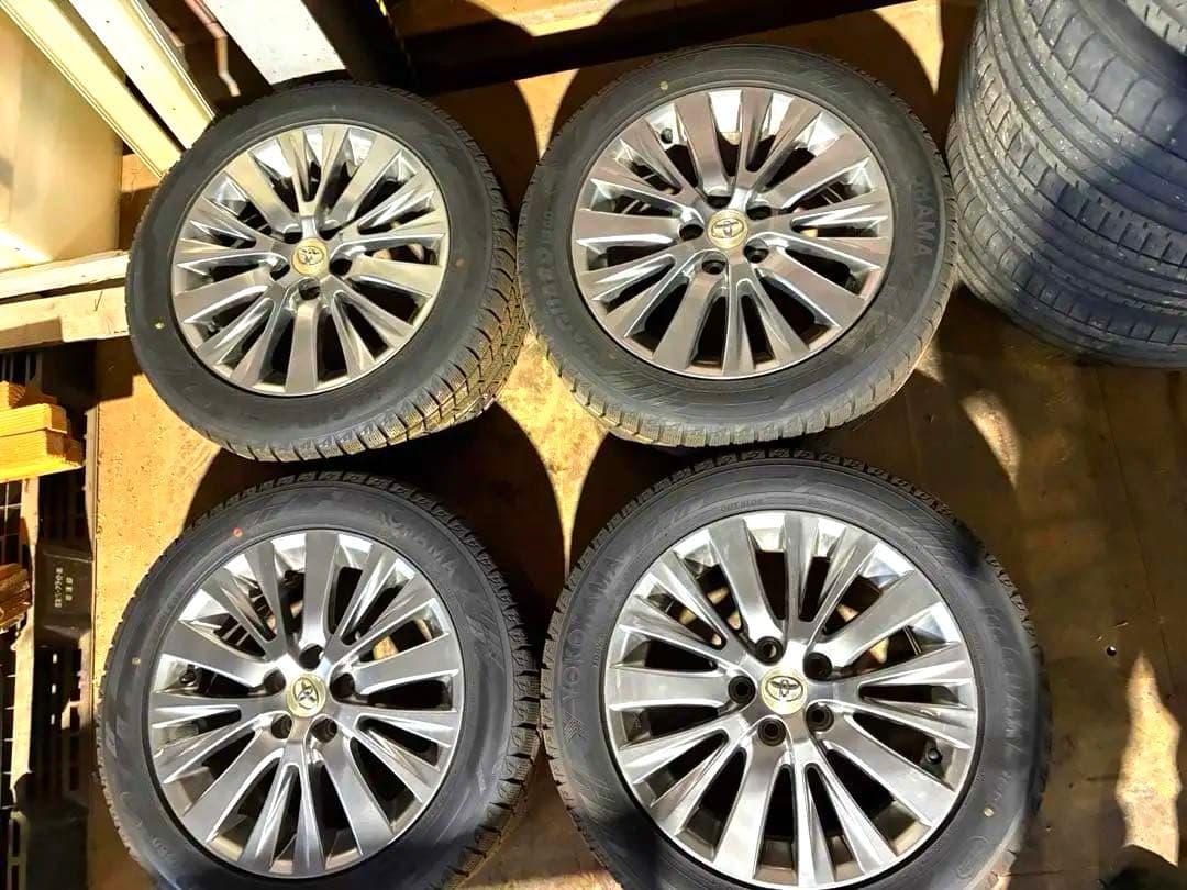 トヨタ アルファード 20後期 純正ホイール タイヤ 18インチヴェルファイア