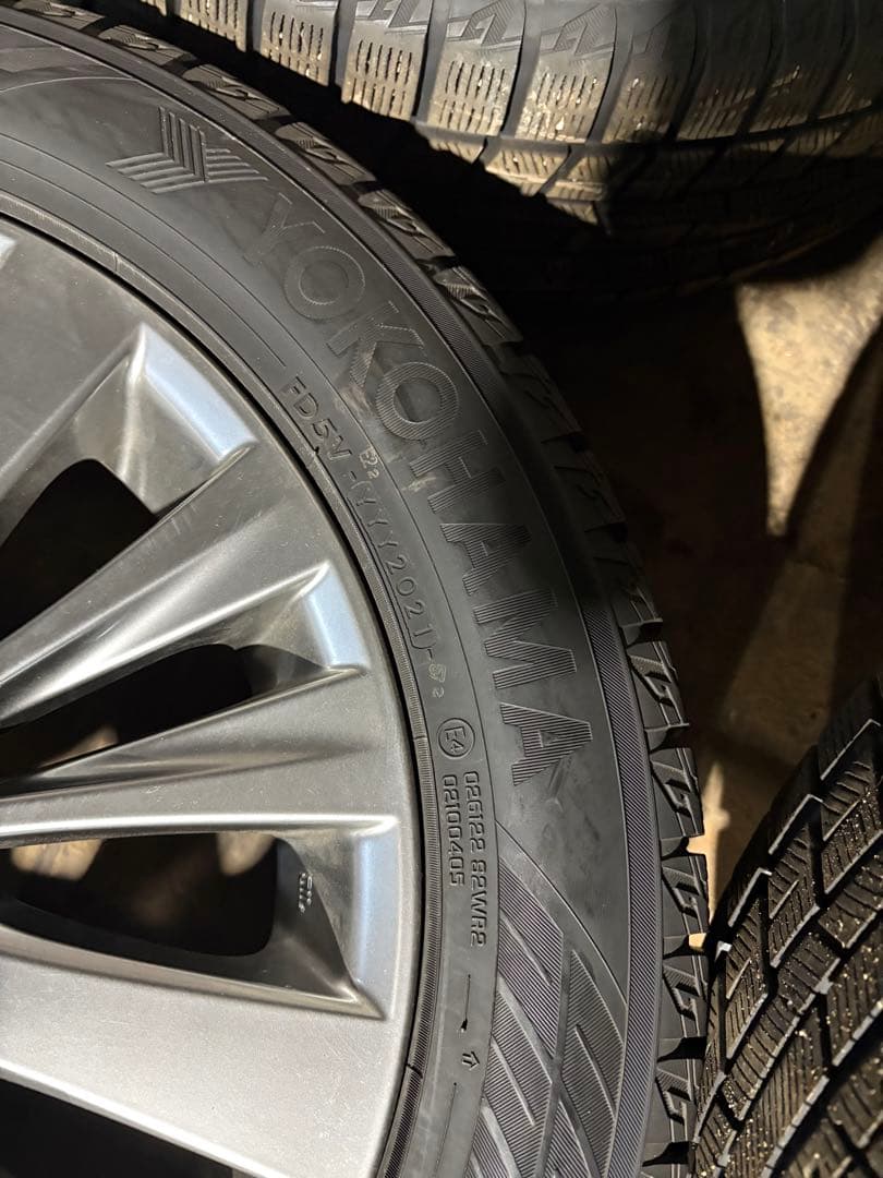 トヨタ アルファード 20後期 純正ホイール タイヤ 18インチヴェルファイア