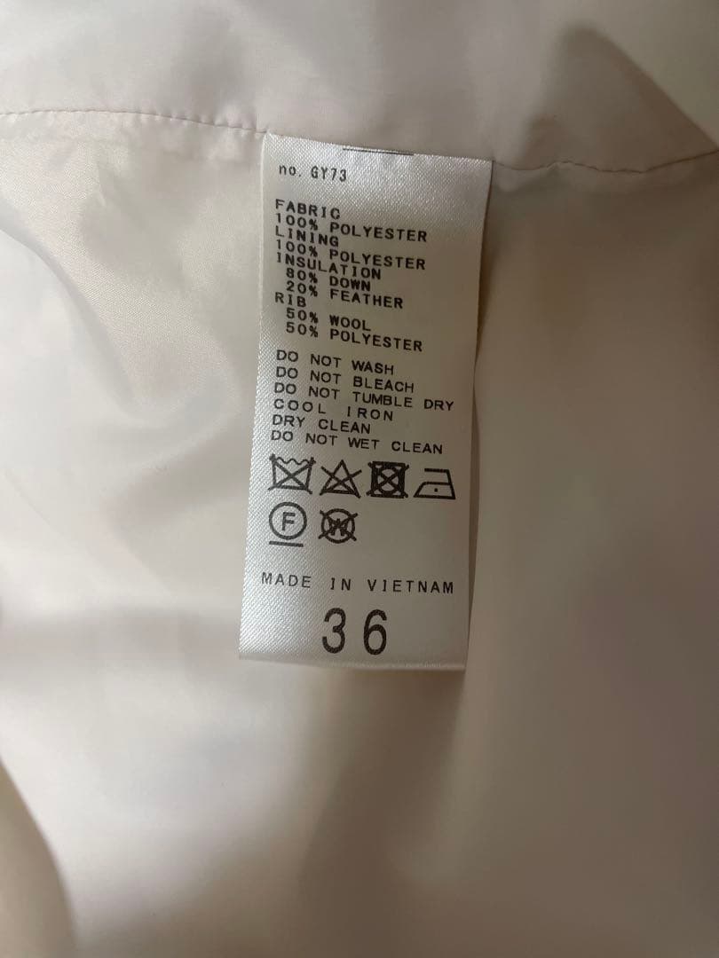 イエナ　ホワイト フード付き ダウンジャケット