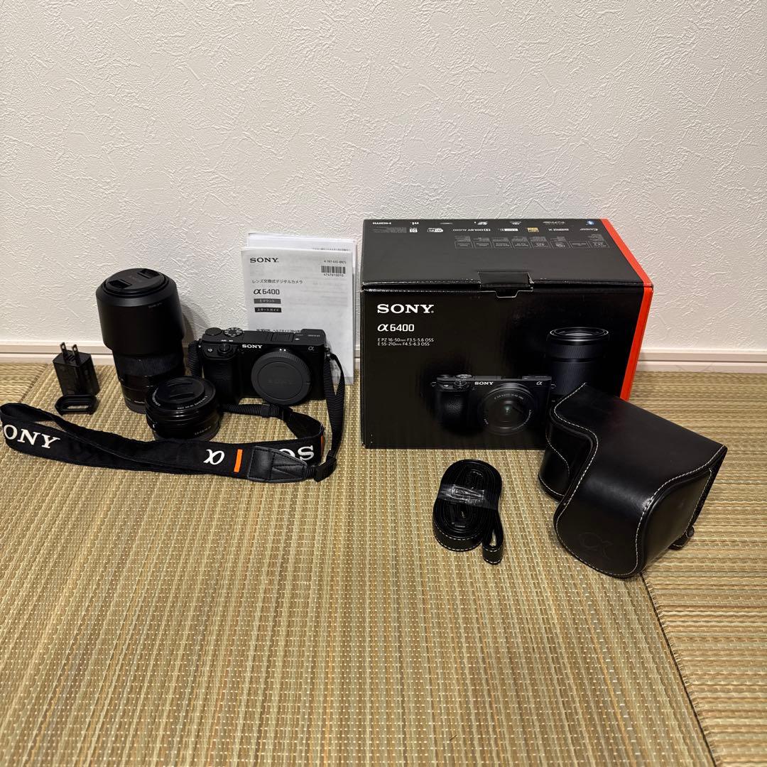 SONY α6400 デジタル一眼レフ ダブルズームレンズキット　純正ケース付