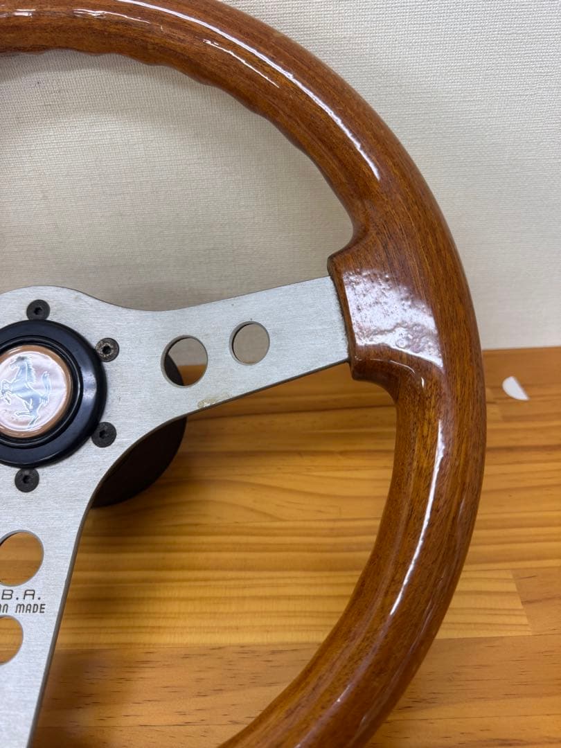 Ｏ.Ｂ.Ａ.イタリア製 ウッドステアリング３４センチ小径