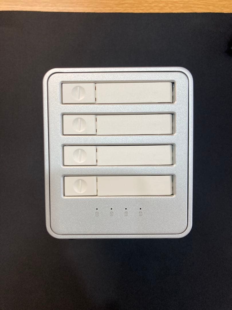 ORICO オールフラッシュ SSD RAID機能付きケース 8848RC3