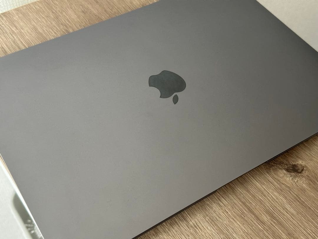 MacBook本体 Apple / MacBook Air M1 16GB/512GB