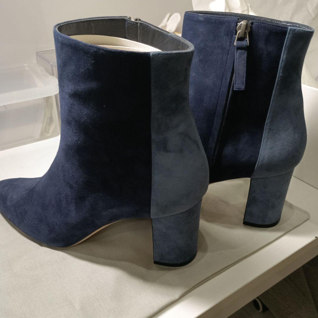 美品　MANOLO BLAHNIK ネイビー スエード ブーツ 39