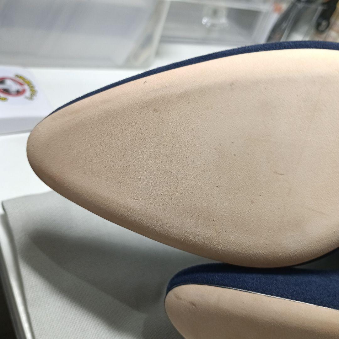 美品　MANOLO BLAHNIK ネイビー スエード ブーツ 39