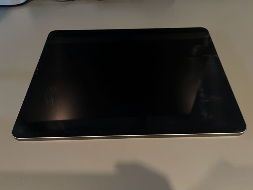 iPad Pro 12.9 第5世代 256GB Wi-Fi ペンキーボード付