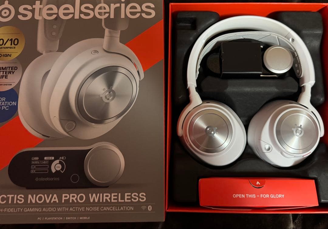 ヘッドホン SteelSeries ArctisNova PRO wireless