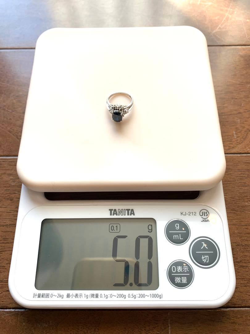 サファイア2.33ct Pt900リング　9号 美品