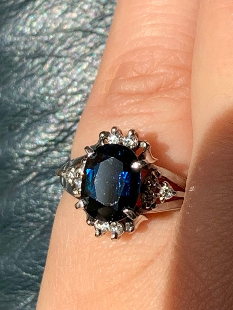 サファイア2.33ct Pt900リング　9号 美品