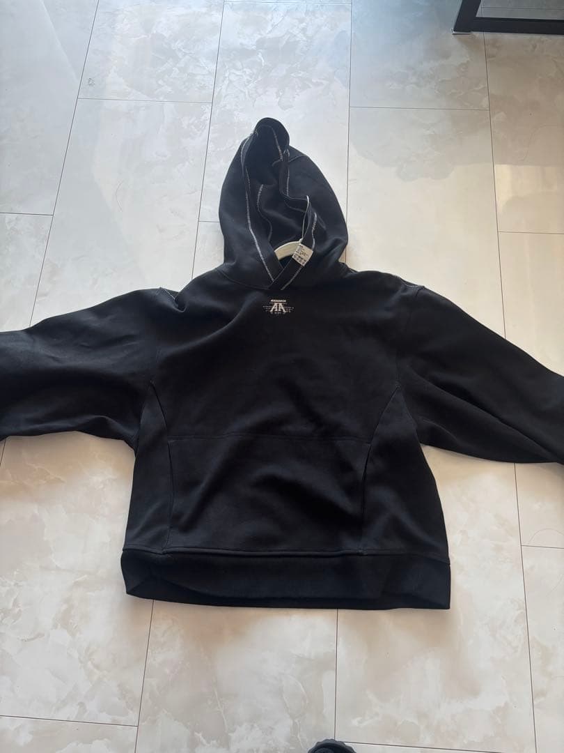 ADERERROR ブラック フード付きパーカー