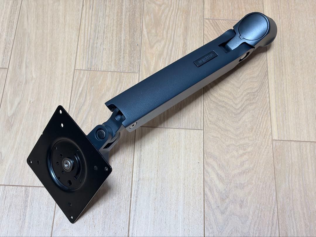 エルゴトロン　LXモニターアーム