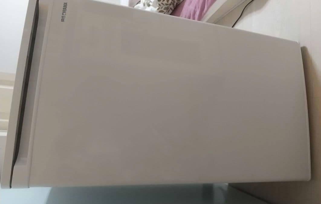 アイリスオーヤマ ノンフロン冷凍庫 IUSD-6A 60L J0775