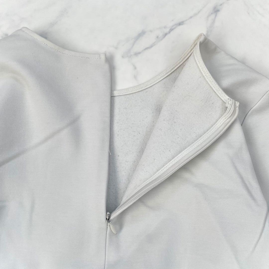 美品　ヨリ yori ぬくぬくティアードフリルブラウス　ヘム　ライトグレー