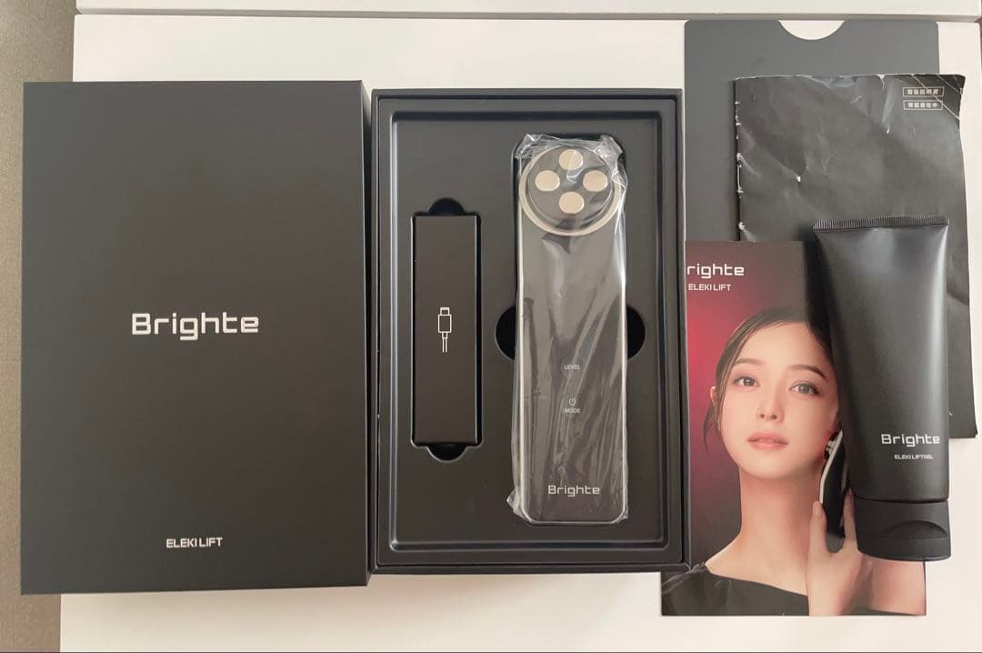 ブライト エレキリフト　Brighte ELEKI LIFT 美顔器