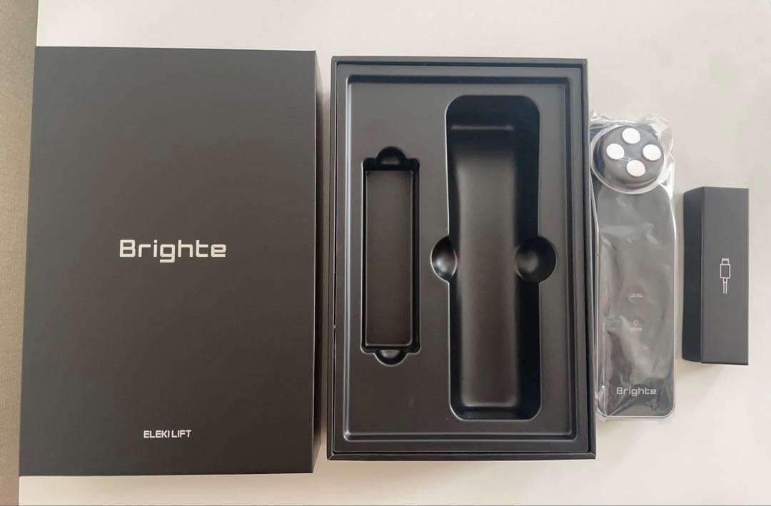ブライト エレキリフト　Brighte ELEKI LIFT 美顔器