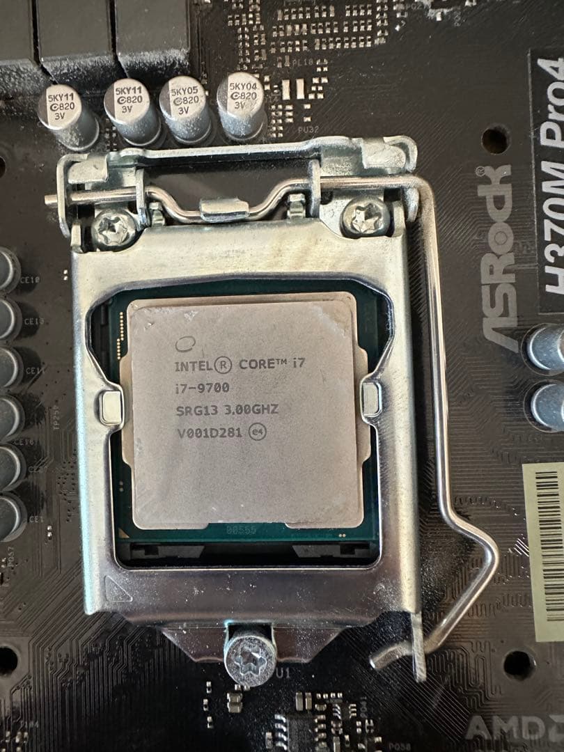 ASRock H370M Pro4 + intel i7 9700　セット