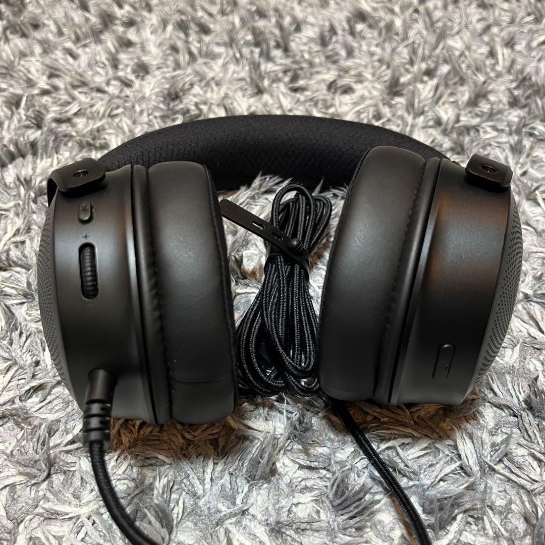 ヘッドホン Razer Kraken V3 HyperSense