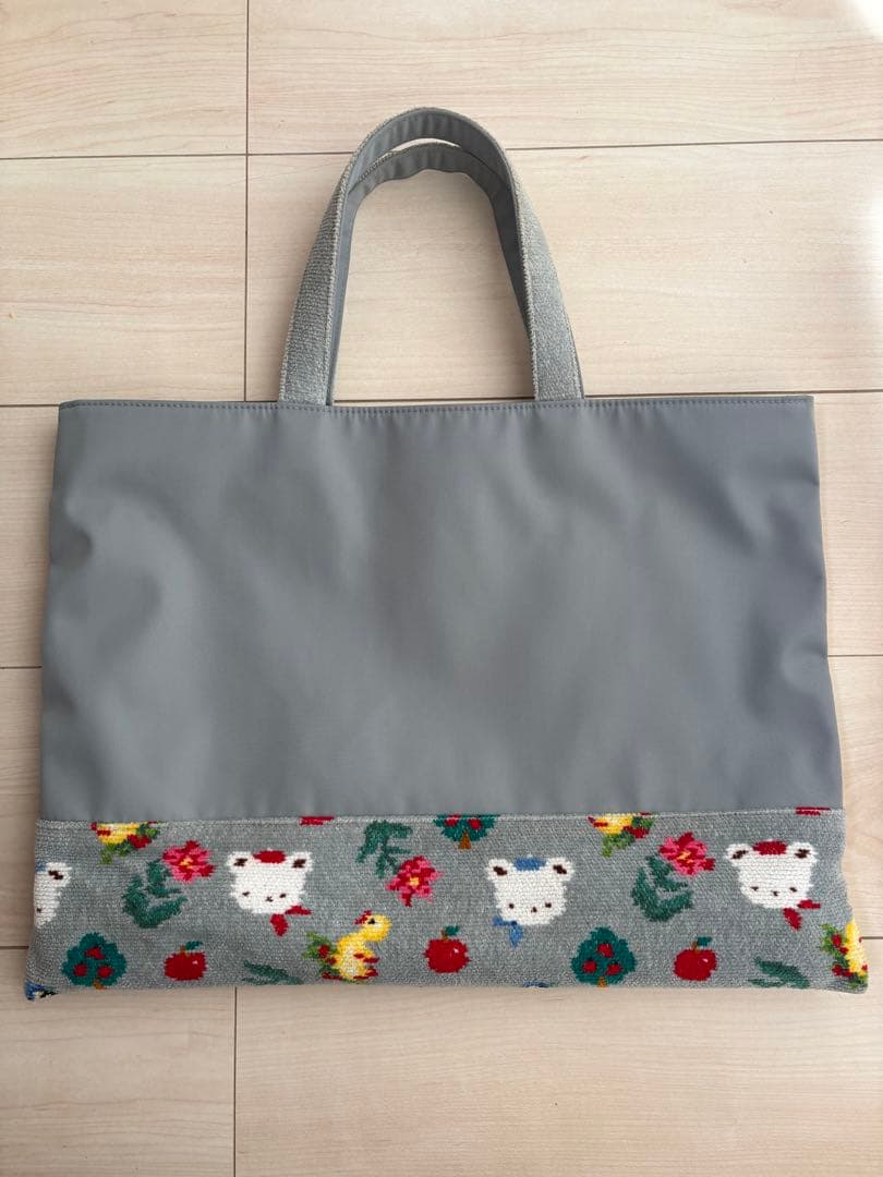 フェイラー　ファミリア　トートバッグ〈FEILER × familiar〉