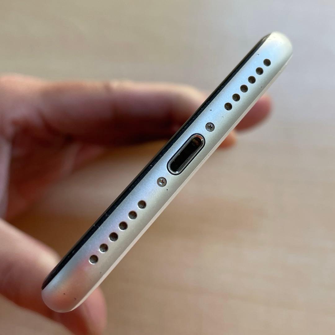 iPhone SE 第2世代　ホワイト　64GB A2296 #3