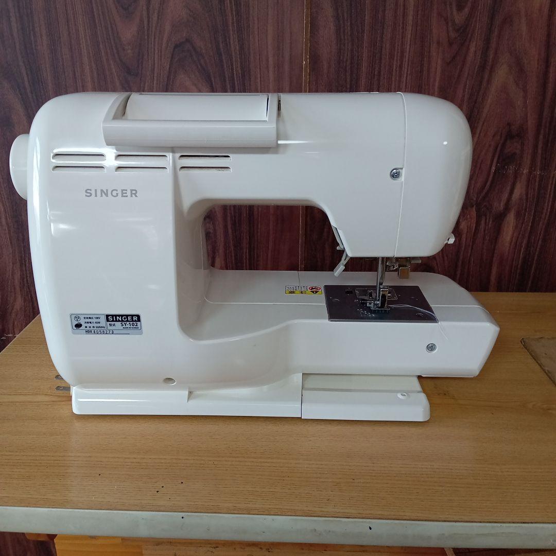 yuunaシンガーミシン本体　分解メンテナンス済み　美品　フット付き