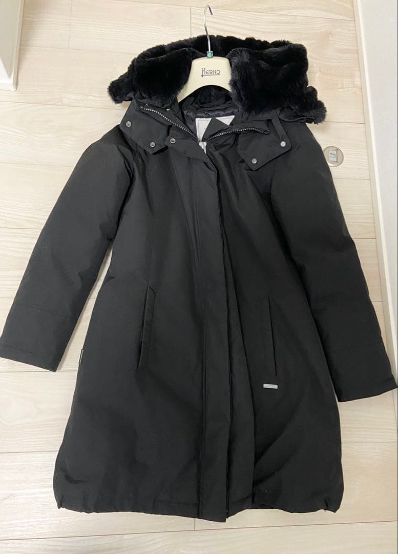 ウールリッチ★ボウブリッジ黒Sサイズ美品！週末値下げ！