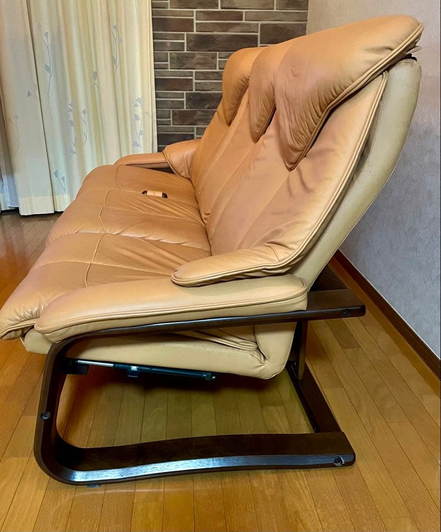 フジファニチアリクライニングソファ3人掛け