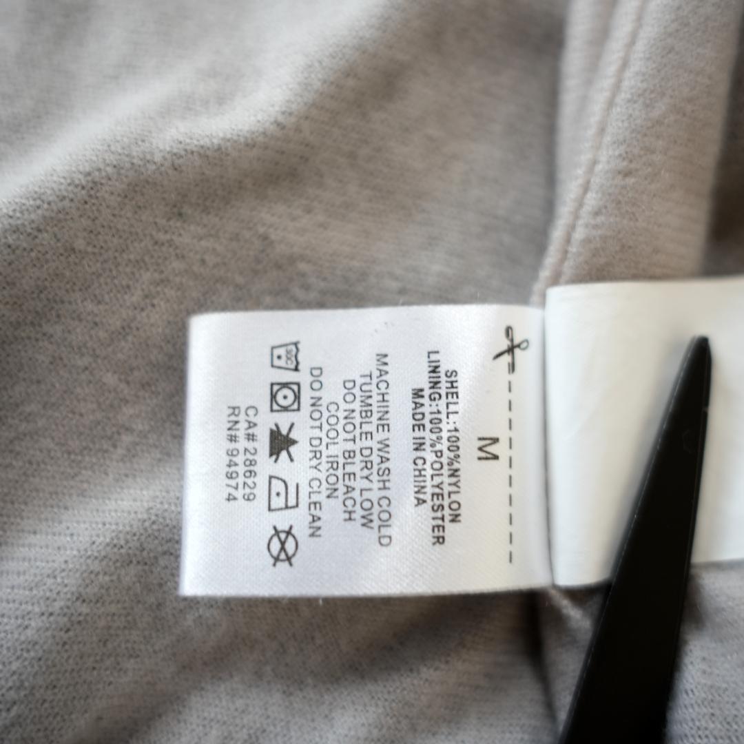 【美品】STUSSY　ステューシー　刺繍ロゴナイロンスタジャン　Mサイズ　黒