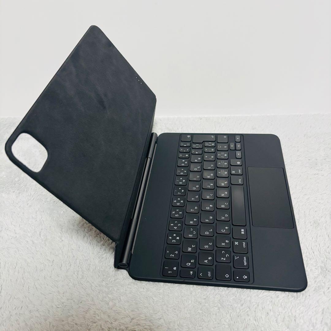 キーボード Apple MXQT2J/A iPad Air Magic Keyboard