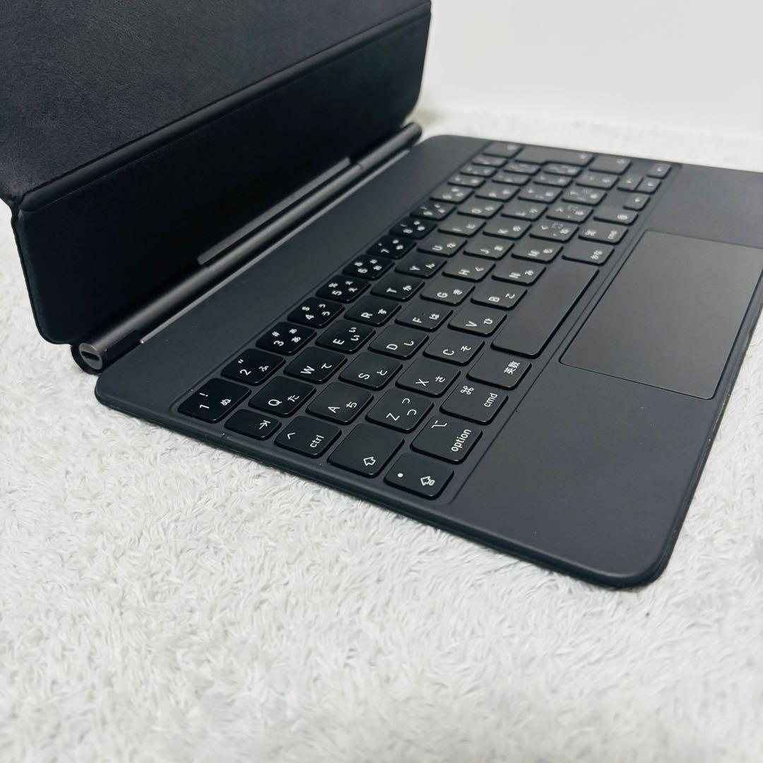 キーボード Apple MXQT2J/A iPad Air Magic Keyboard