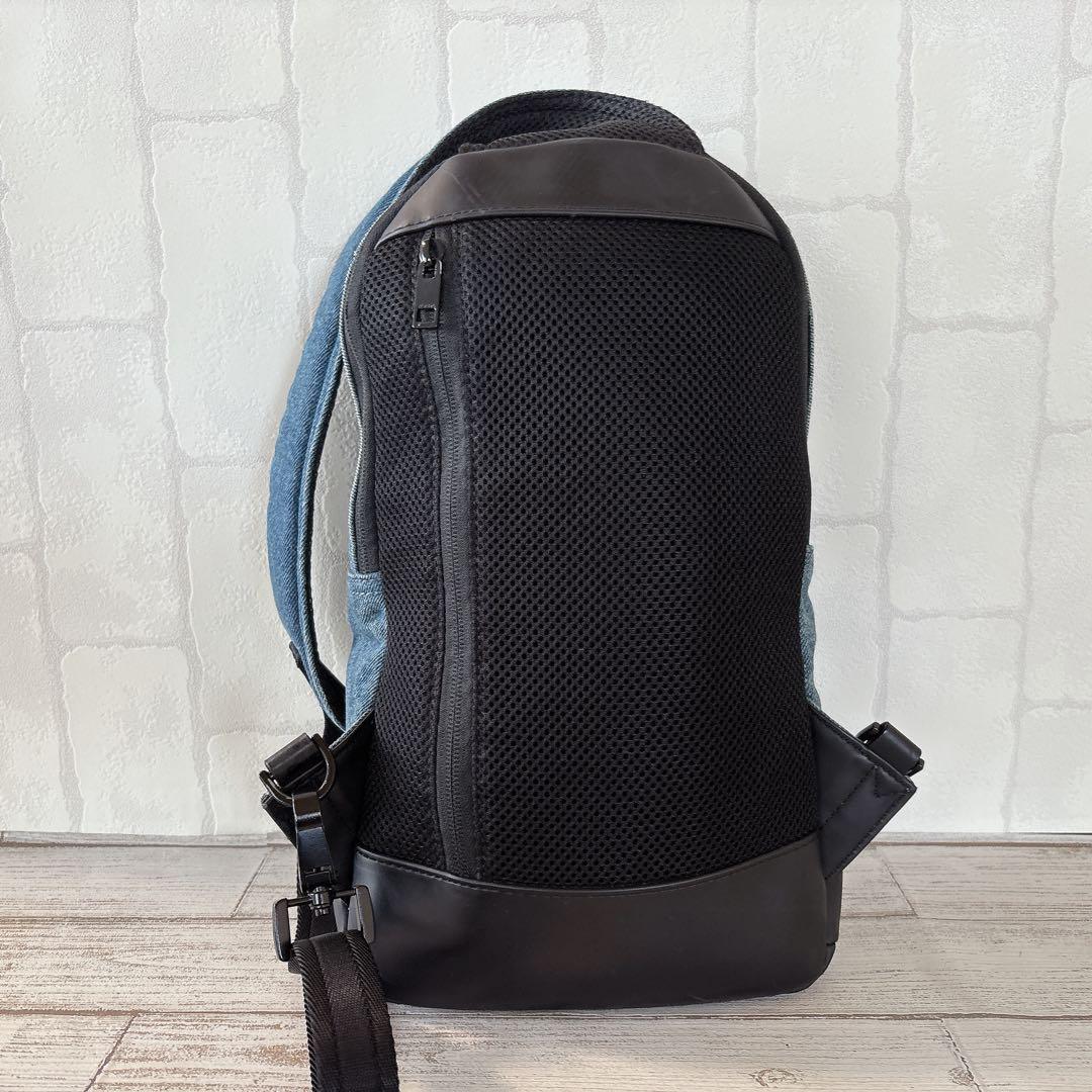美品✨DIESEL ディーゼル デニム キャンパス レザー ボディーバッグ 希少