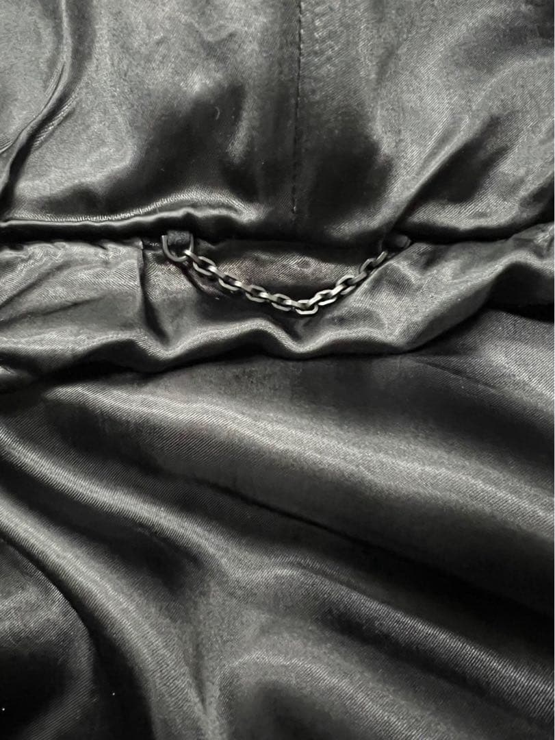 LOUIS VUITTON ハーフレザーフードブルゾン