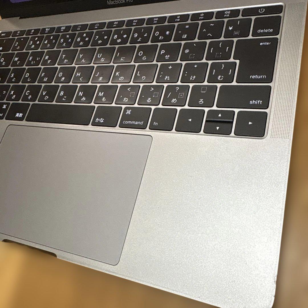 MacBook本体 MacBook Pro 2016 13inch 2 Thunderbolt 3