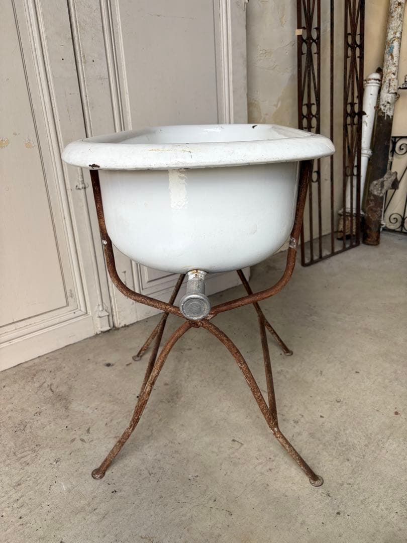 ベビーバス　ホーロー　アンティーク